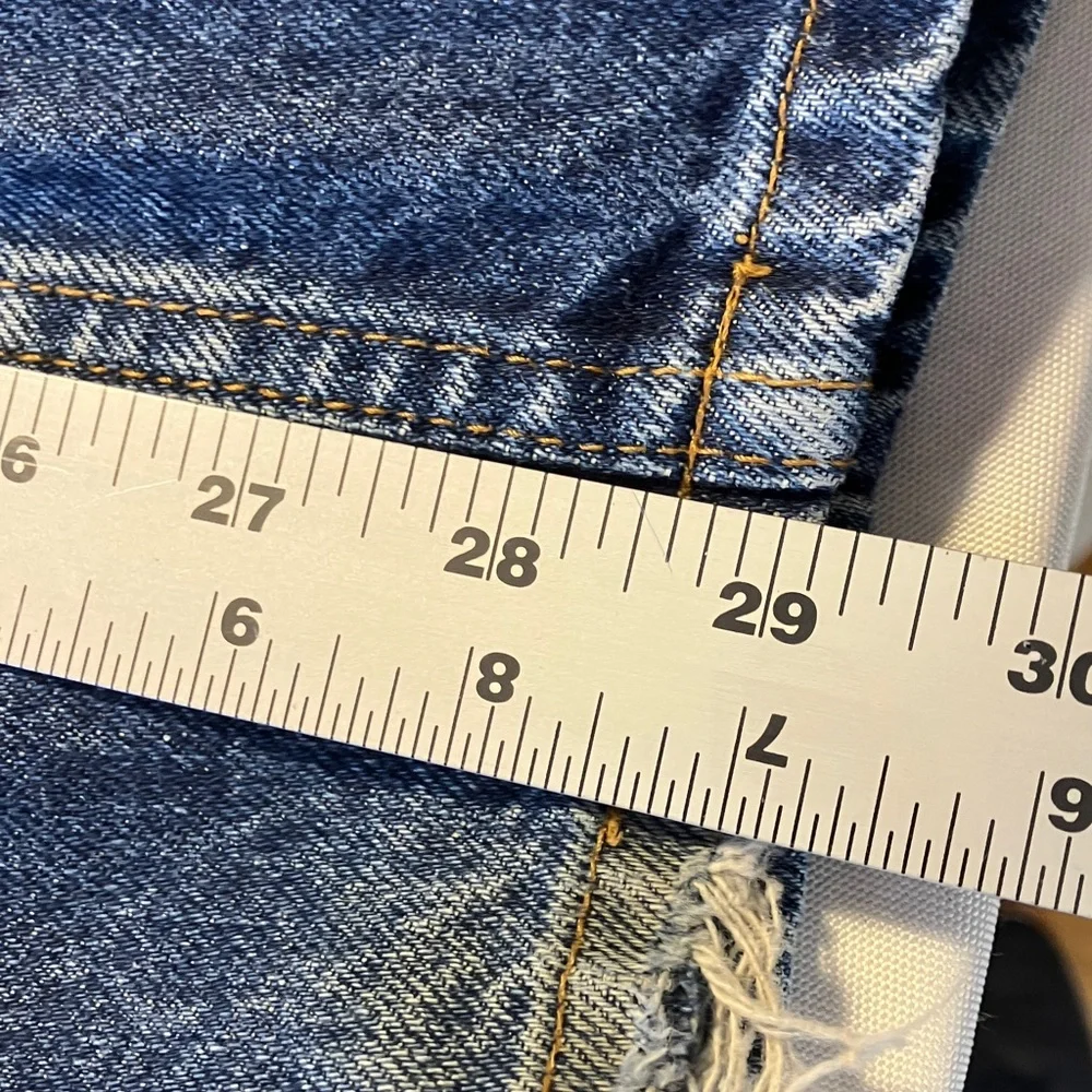 Eddie Bauer Authentic Denim Jeans in a Medium-to-Dark Blue Wash Size: 42x30